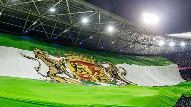 Feynoorda razvili najveći transparent u historiji (2)