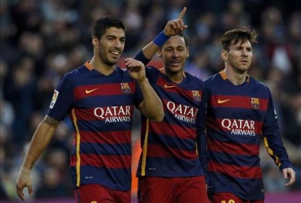 Je li Suarez zaslužio ostati bez nominacije? Evo što misle Messi i Neymar!