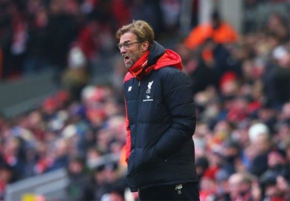 Klopp frustriran nakon poraza, Van Gaal sretan što je barem nakratko zadržao posao
