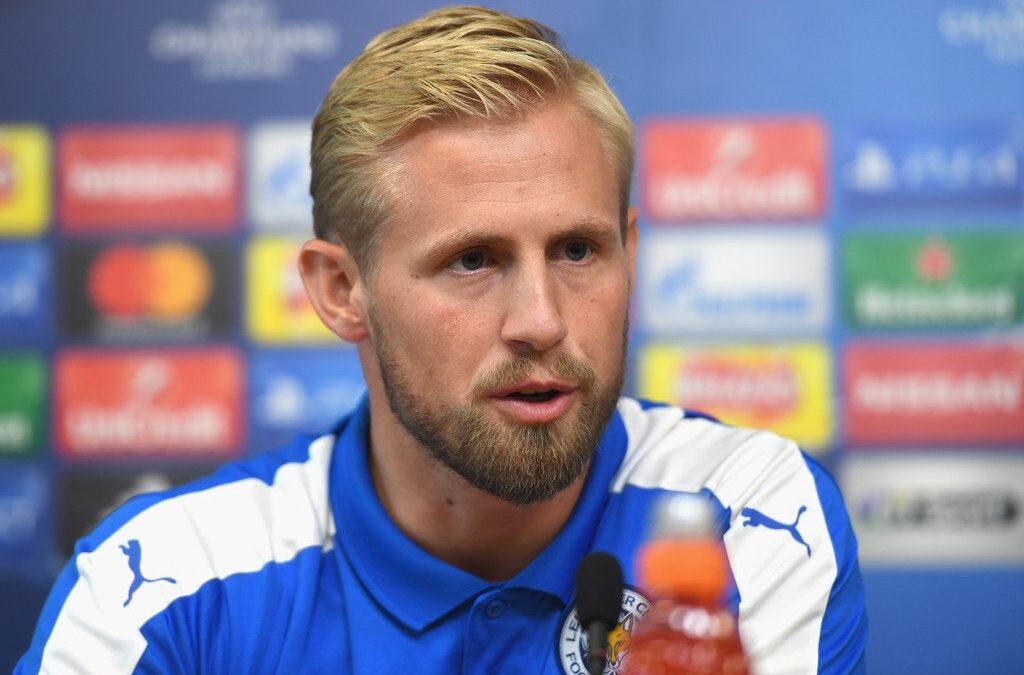 Vratar Leicester Cityja branio sa polomljenom šakom, očekuje ga pauza