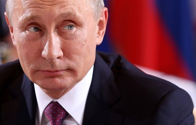vladimirputinputinhollandemerkelporoshenkorwbzz2cd8ghx-640-x-408