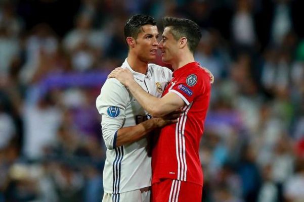 Pogledajte šta su zvijezde Reala poručili Lewandowskom