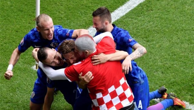 FIFA BOGATO NAGRADILA HNS: