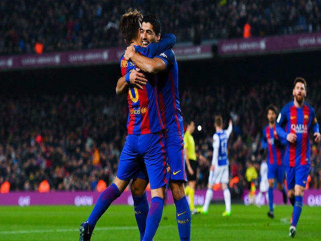 Napoli u svoje redove dovodi Suareza