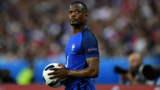 Patrice Evra potpisao za novi klub, vratio se u Premier ligu!