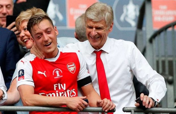 Mesut Ozil reagovao na odlazak Wengera: Na društvene mreže postavio nevjerojatnu poruku za Francuza