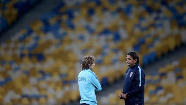 HRABRO ILI OPREZNO? Ovo su tri Dalićeve opcije protiv Argentine!