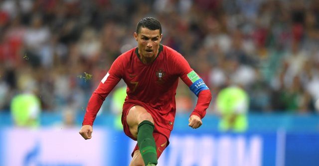 Fenomenalan gol Ronalda iz slobodnjaka, SPEKTAKL u Iberijskom derbiju!