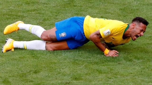 Evo šta Ronaldo misli o Neymarovoj glumi