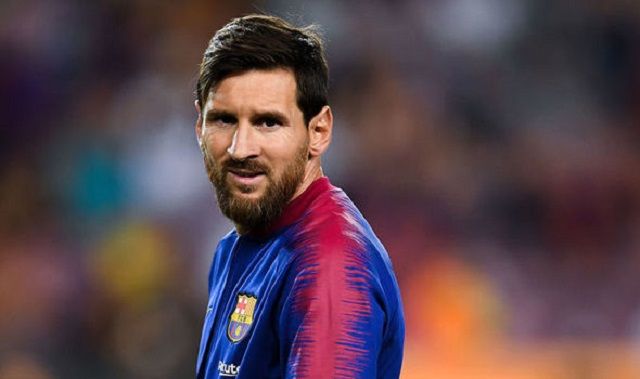 Alves smatra da je Messi najbolji