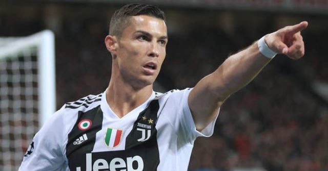 RONALDO PORUČIO UPRAVI JUVENTUSA: Želi dolazak zvijezde Manchester Uniteda!