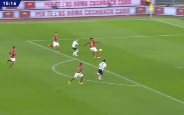 (VIDEO) Katastrofalna greška Chris Smallinga koštala Romu bodova!