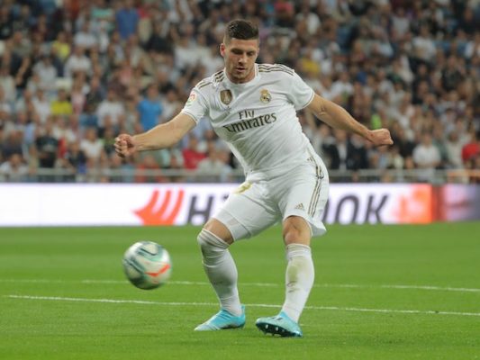 Kako se Luka Jović uspio povrijediti u vrijeme kada nema treninga?