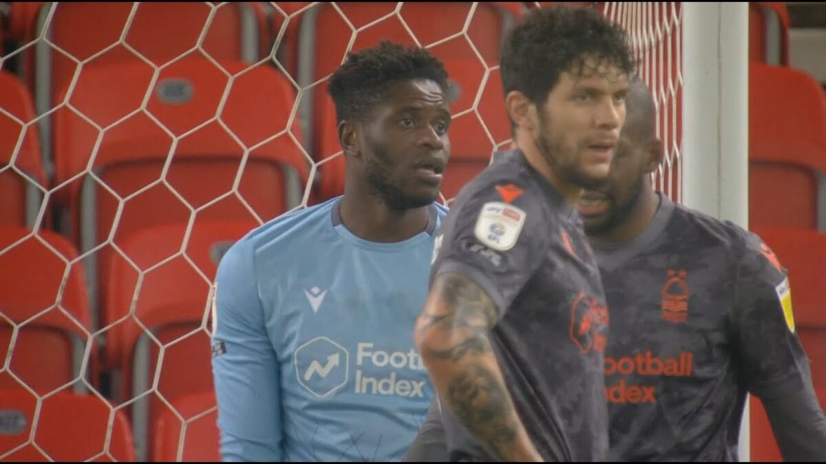 (VIDEO) Nottingham primio komičan gol direktno iz kornera