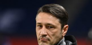 Niko Kovač o novoj reprezentativnoj pauzi: „Iz perspektive kluba to je potpuno neprihvatljivo” Niko Kovač, trener Borussije Dortmund i bivši izbornik Hrvatske, uz teren