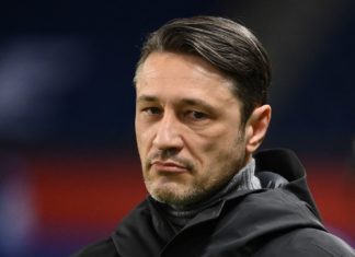 Niko Kovač o novoj reprezentativnoj pauzi: „Iz perspektive kluba to je potpuno neprihvatljivo” Niko Kovač, trener Borussije Dortmund i bivši izbornik Hrvatske, uz teren