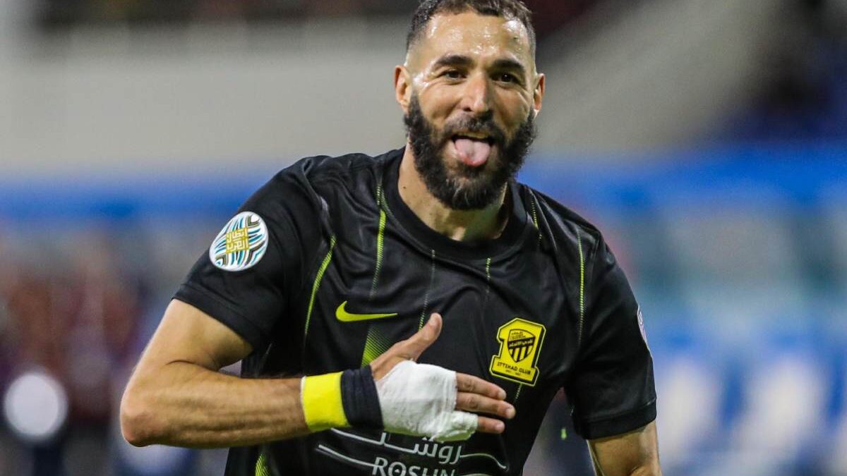 Benzema se vratio na Instagram nakon dva mjeseca. Radikalnim potezom iznenadio mnoge!