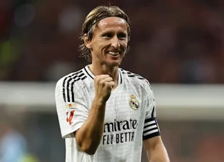 Modrić povratak u Real Madrid: iz Splita je otišao u Valdebebas, ostao nekoliko sati i izašao skrivajući lice