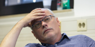 Svijet se ruga SAD-u nakon ispadanja – I hrvatski komentator završio u Daily Mailu.