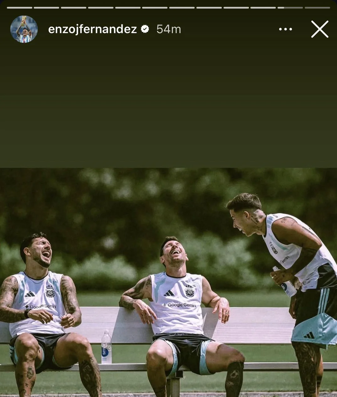 Enzo Fernandez obrisao Instagram story s pjesmom Wonderwall