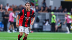 Pogledajte kako je Milan čestitao Modriću 41. rođendan