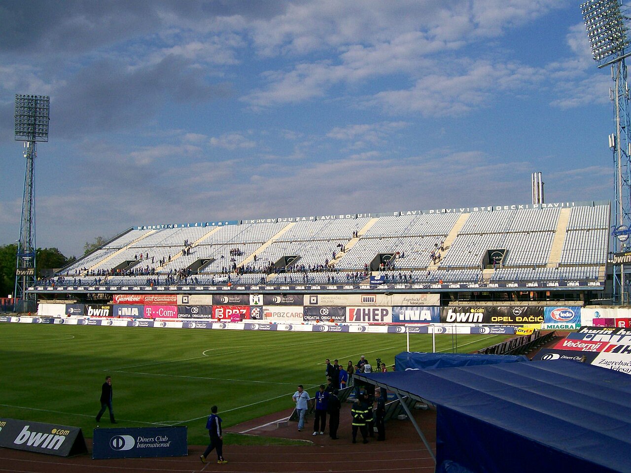 Istočna tribina stadiona Maksimir u Zagrebu uoči utakmice Dinama