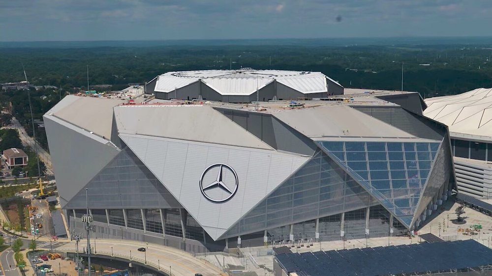 Mercedes-Benz Stadium, stadion Atlanta Falcons
